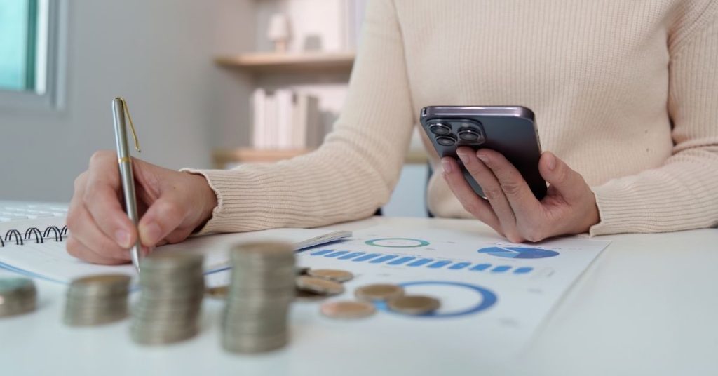 chi-phi-gia-han-ten-mien