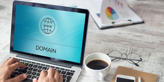 mua-ten-mien-o-dau-uy-tin